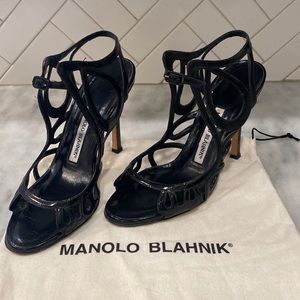 Manolo Blahnik patent leather heels - size 38/8